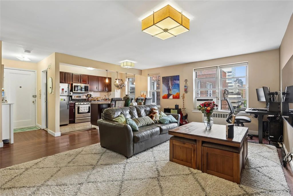 65-45 Yellowstone Boulevard # 6g, Forest Hills