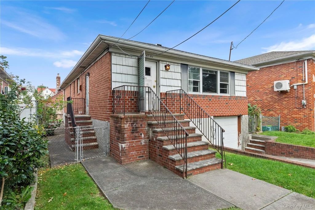 4362 167th Street, Flushing