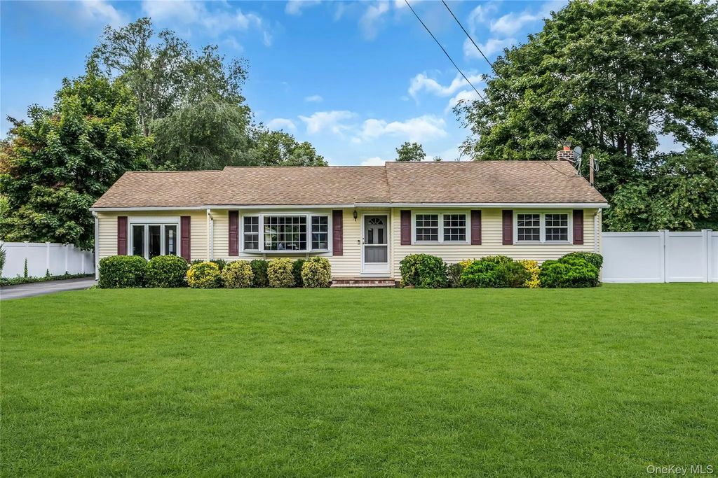 168 Cambon Avenue, Saint James