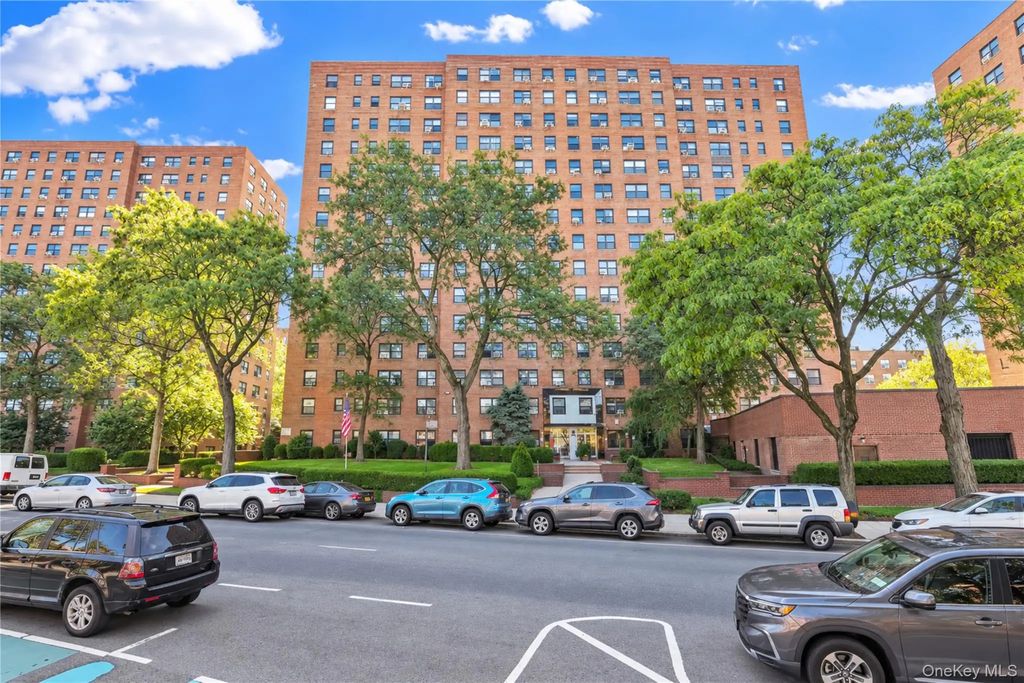 99-40 63rd Rd # 9d, Rego Park
