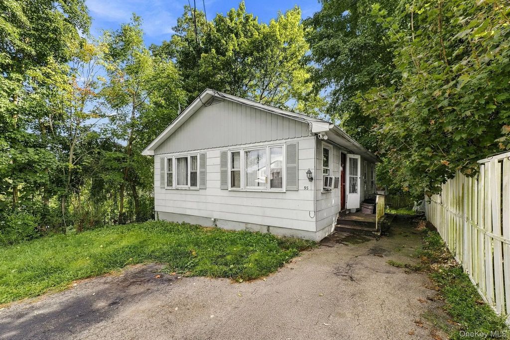 55 Morrissey Drive, Lake Peekskill