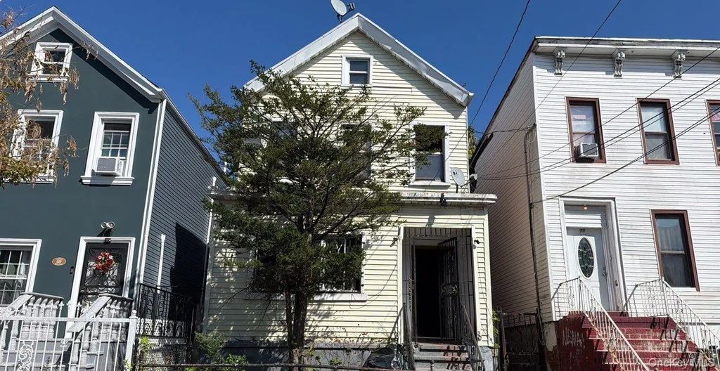71 Milford Street, Brooklyn