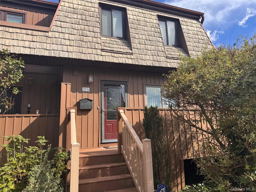 27 Heritage Drive # A, New City