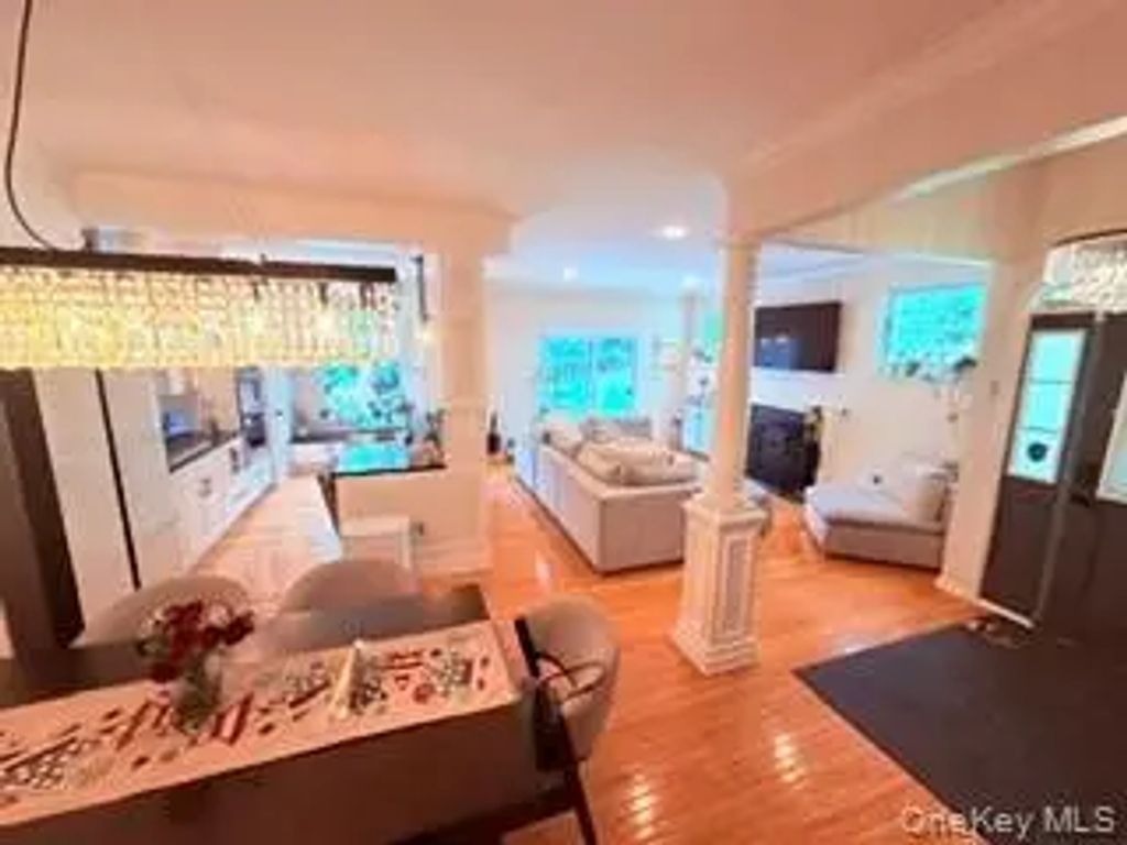 50 Cobblestone Lane, Middletown