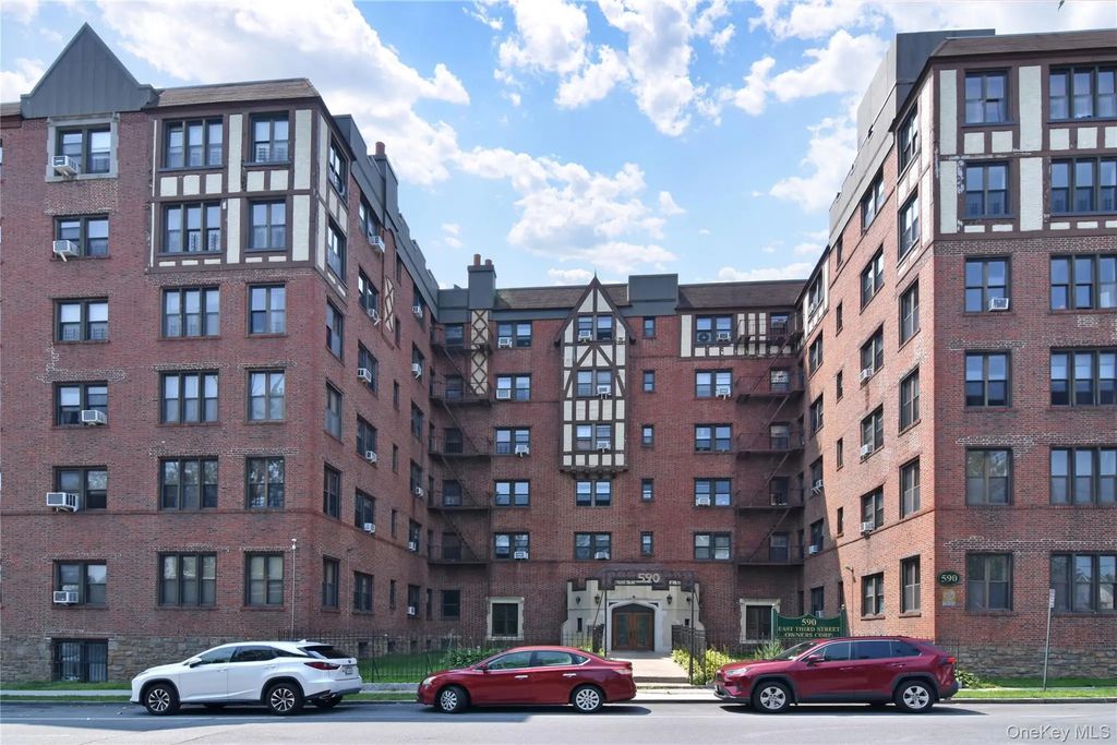 590 E 3rd Street # 4c, Mount Vernon
