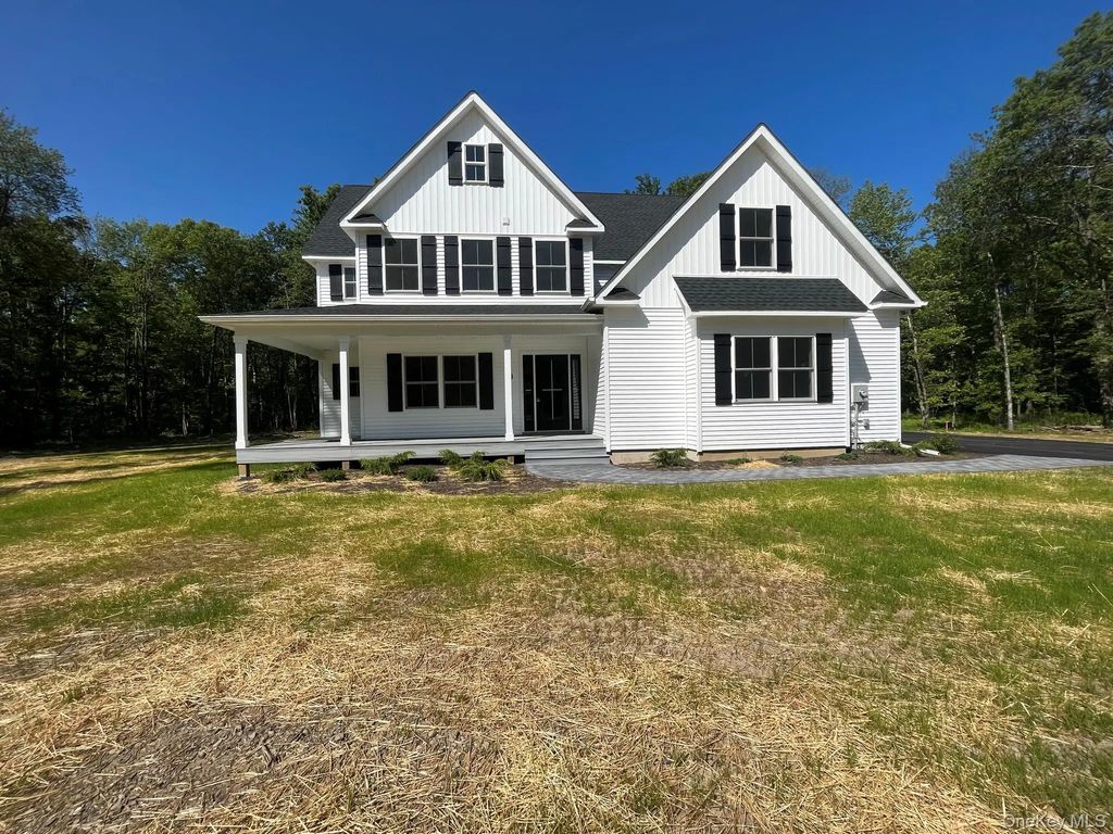 38 Azalea Lane, Slate Hill