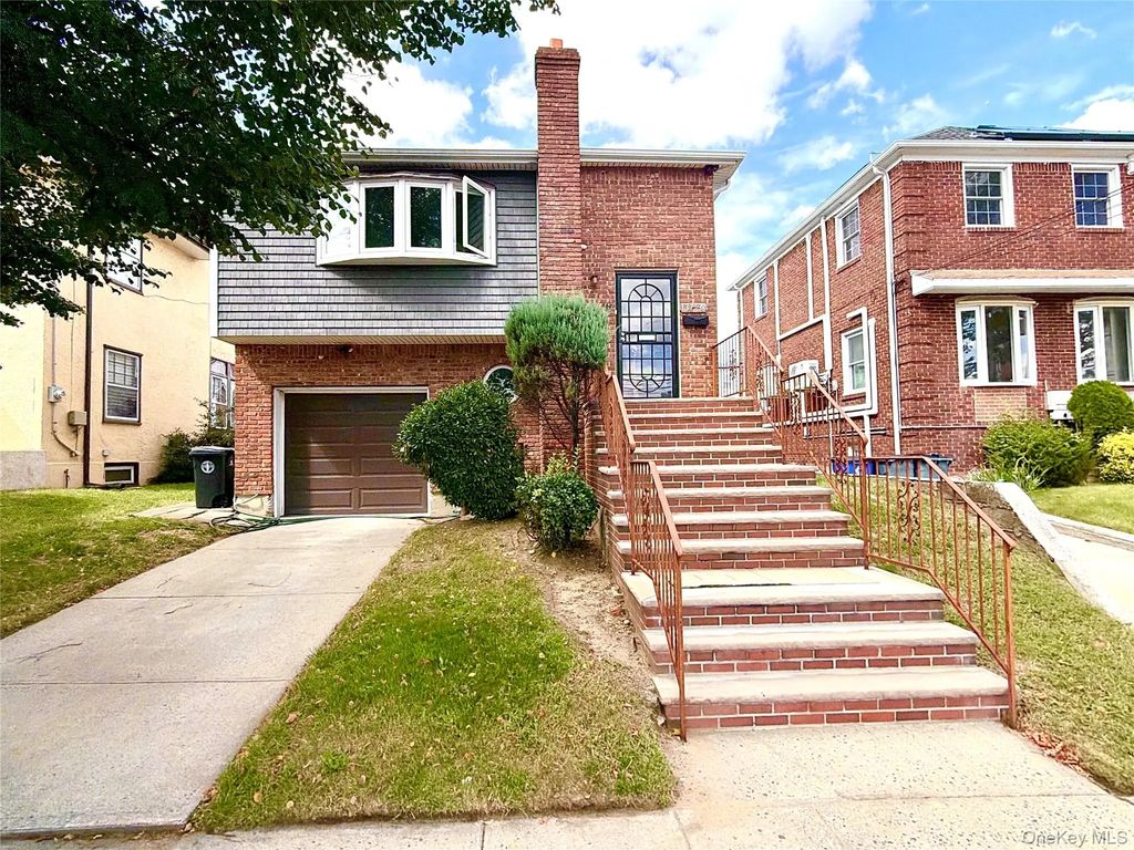 137-38 229th Street, Laurelton