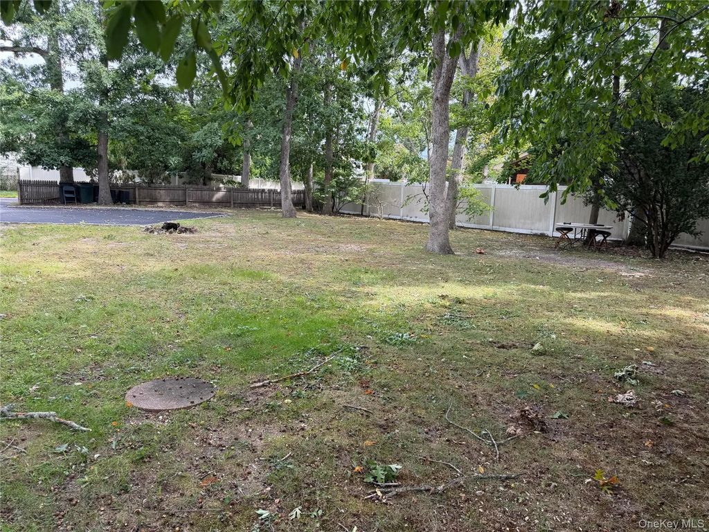108 Hillside Road, Deer Park