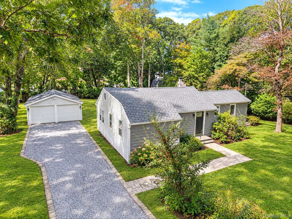 4 Oak Lane, Coram