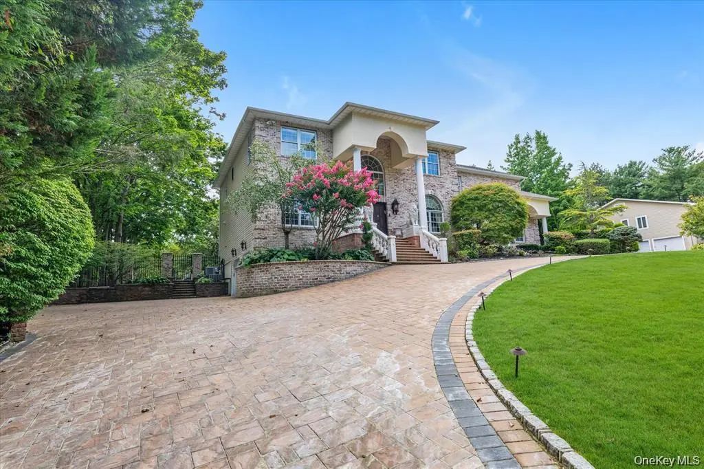 65 Threepence Drive, Melville