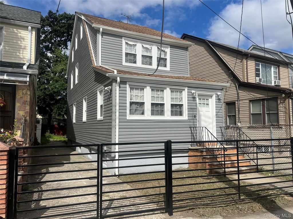 16731 109th Avenue, Jamaica