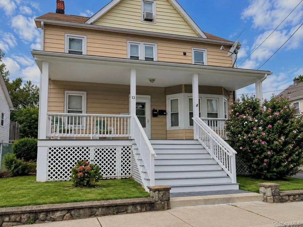 13 Fostoria Street, Highland Falls