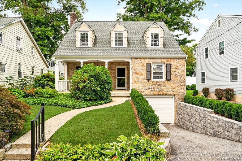 34 Smith Avenue, White Plains