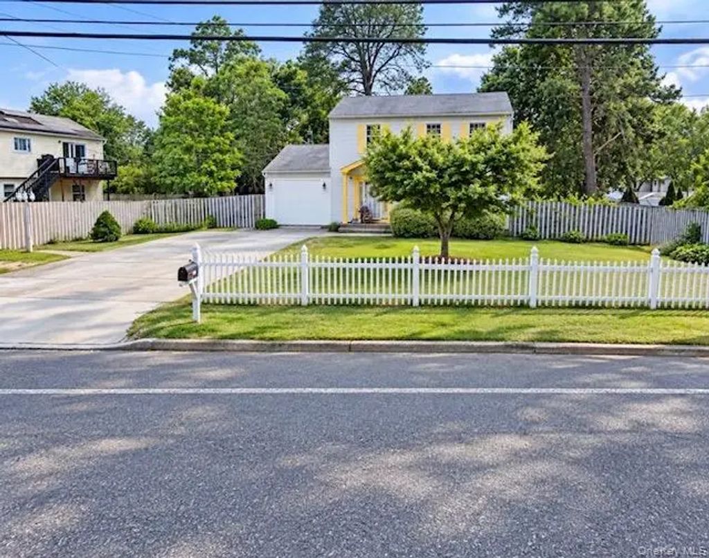 214 Calebs Path, Brentwood