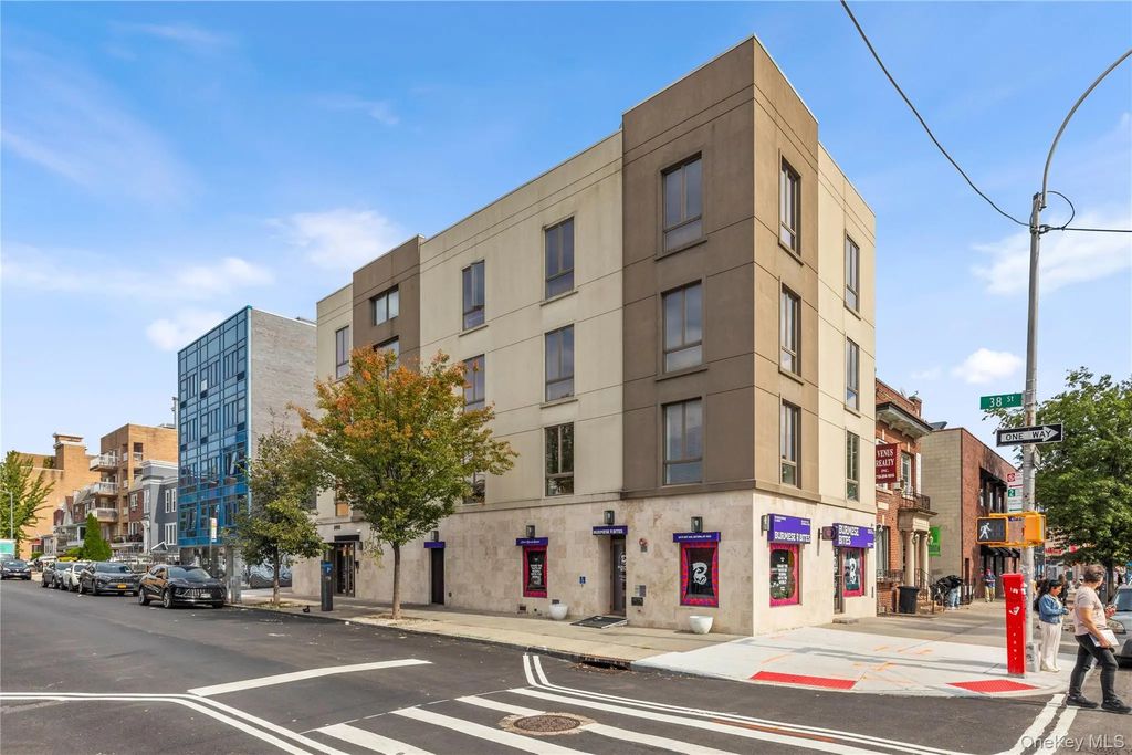 3801 31st Avenue, Astoria