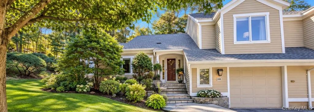 823 Heritage Hills # A, Somers