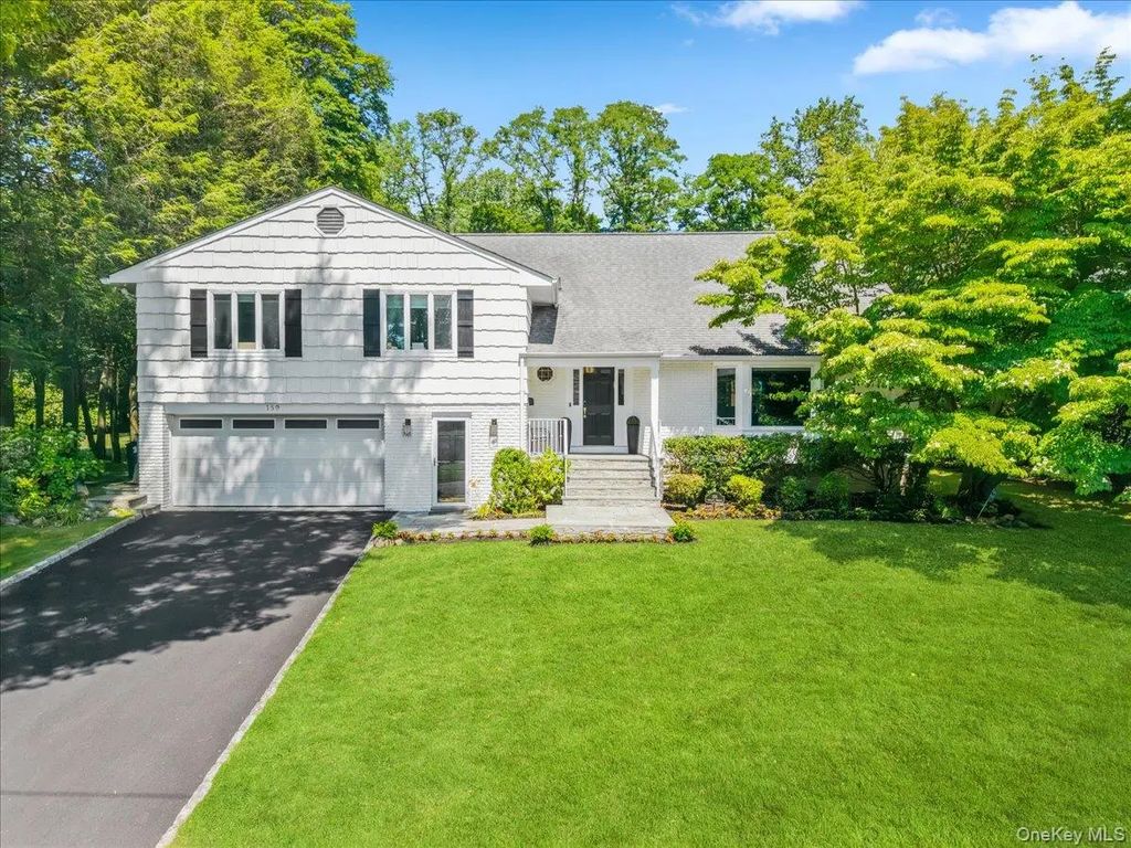 159 Wykagyl Terrace, New Rochelle