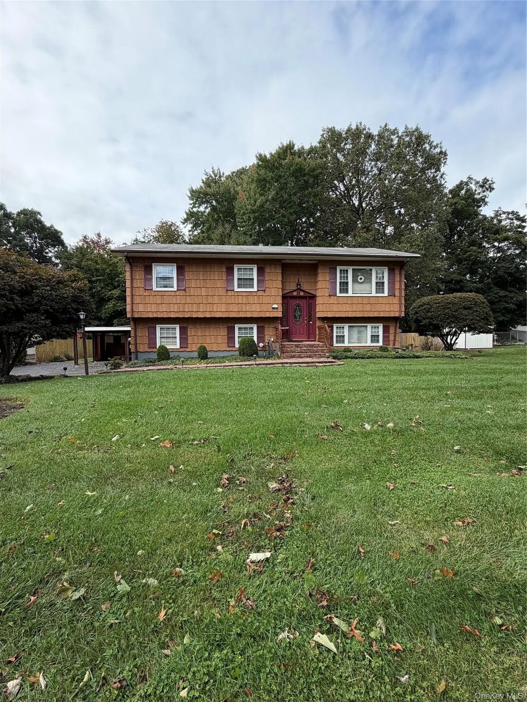 131 Sleepy Hollow Lane, Congers