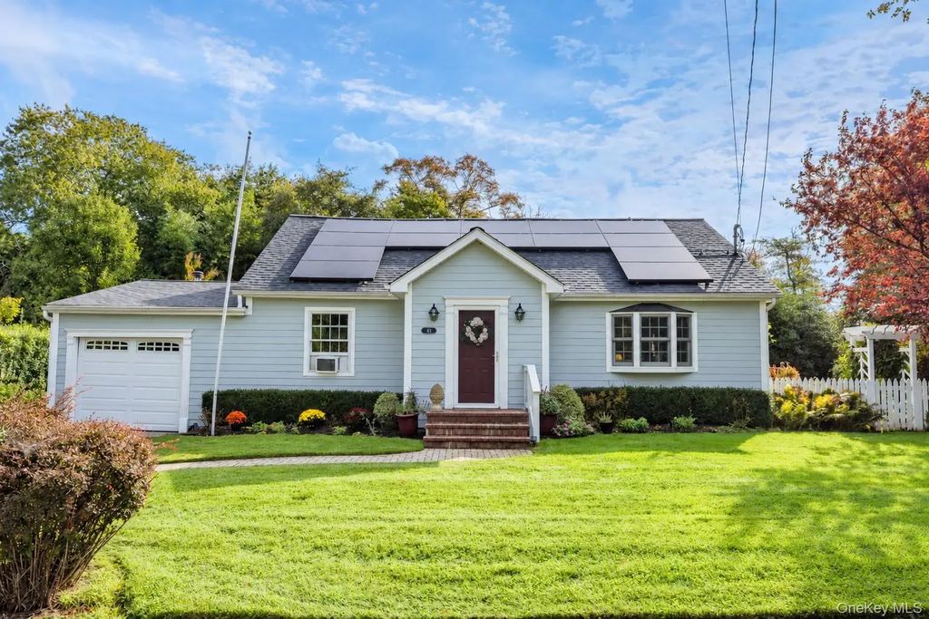 43 Astor Avenue, Brookhaven