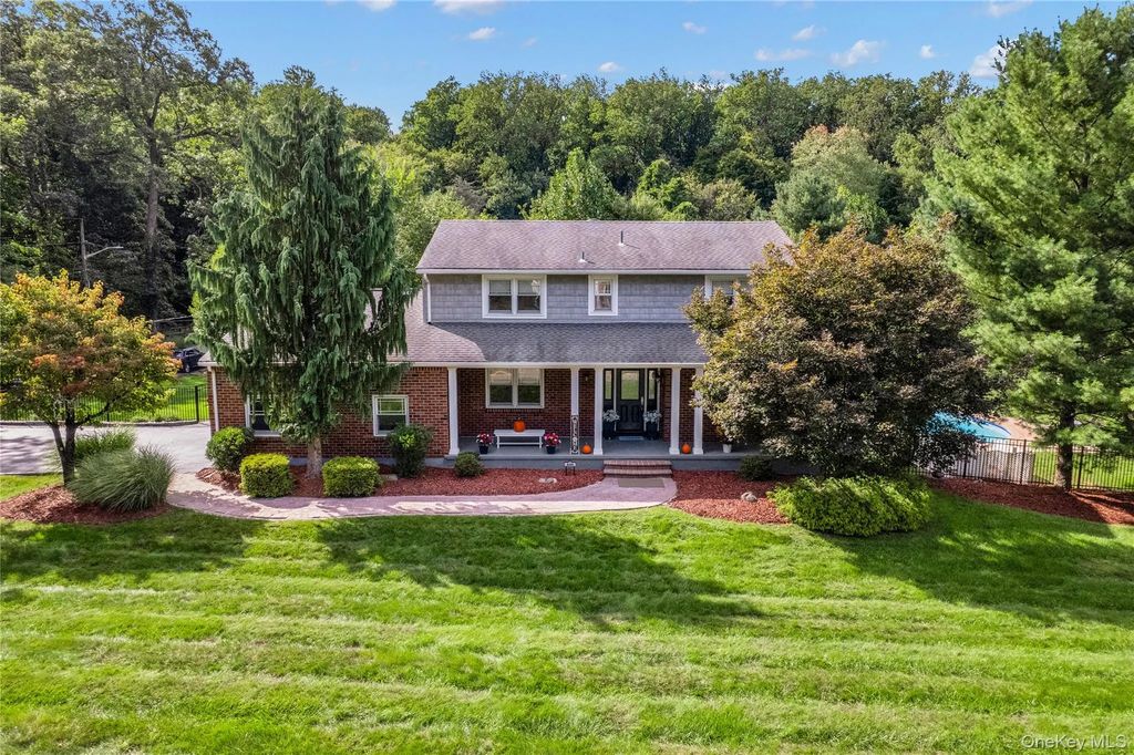 649 S Pascack Road, Spring Valley