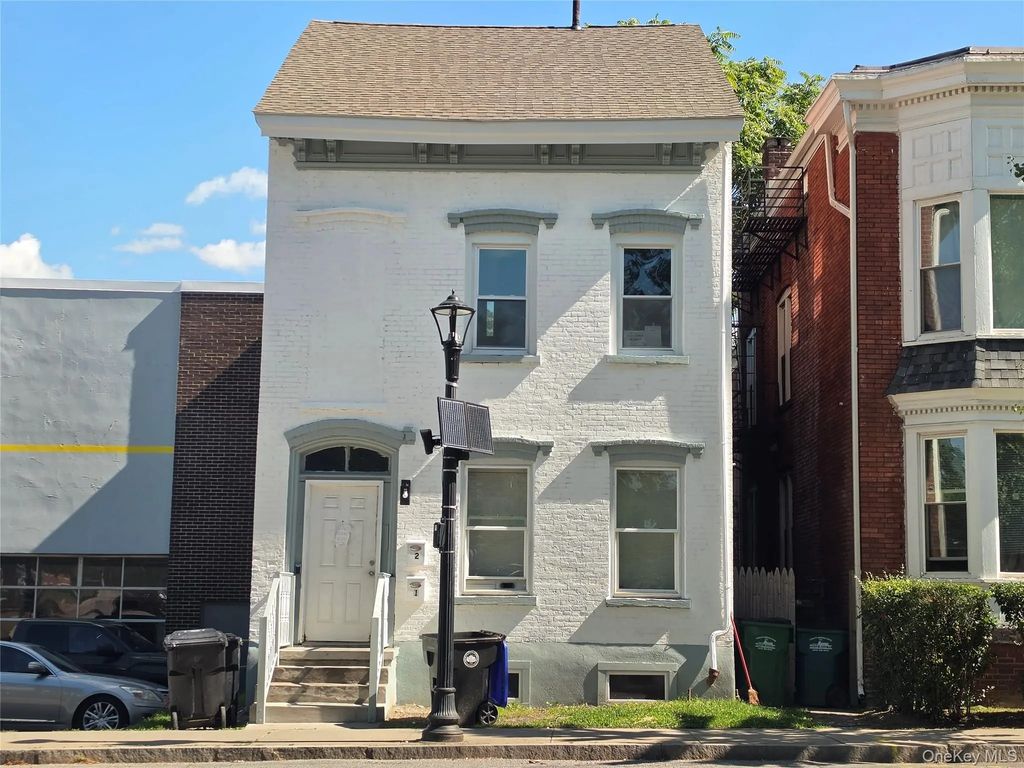 15 N Hamilton Street, Poughkeepsie