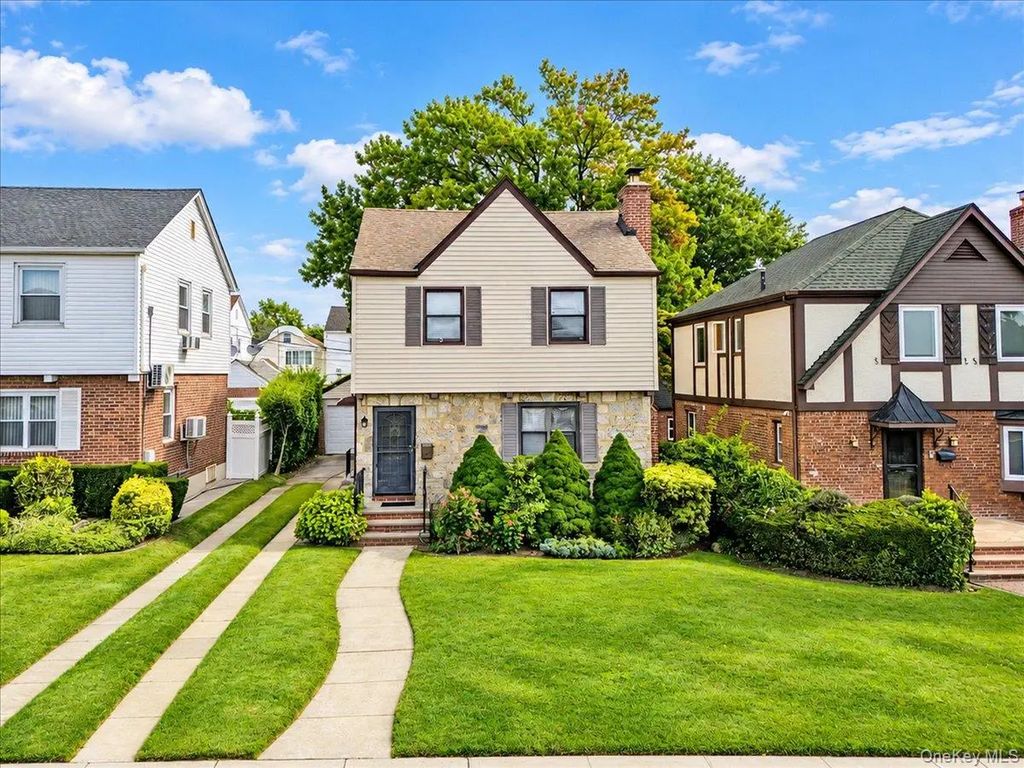 75-79 181st Street, Fresh Meadows