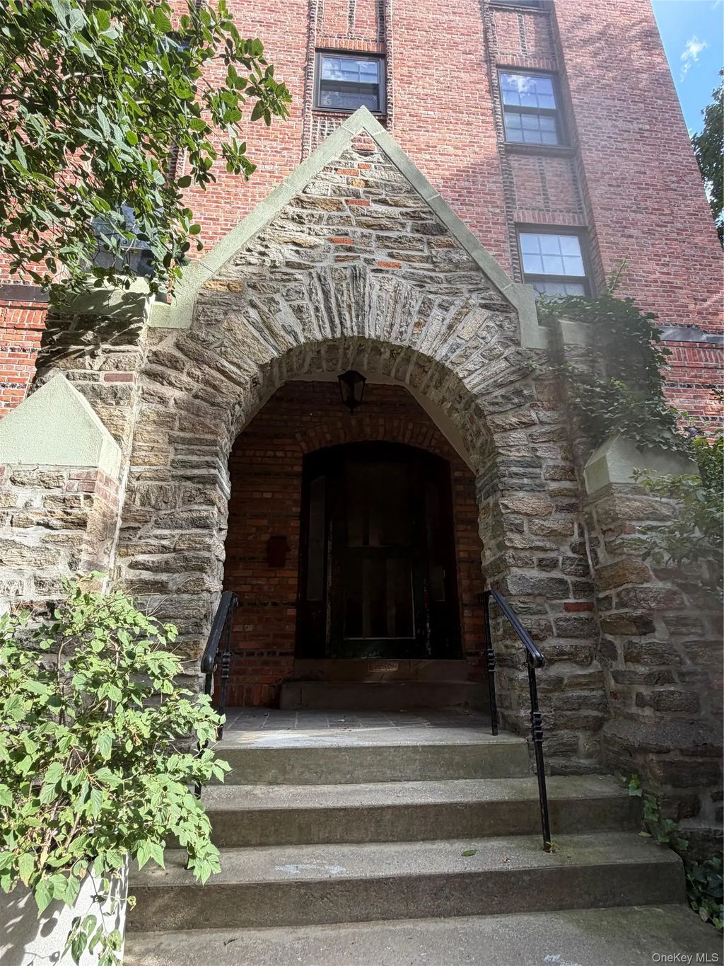 828 Bronx River Road # 1ad, Bronxville