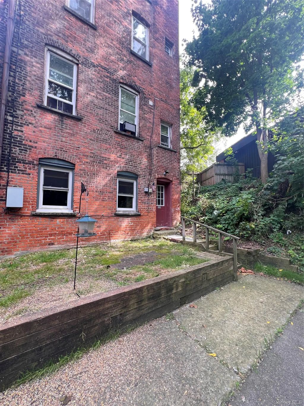 33 E Main Street # B, Beacon