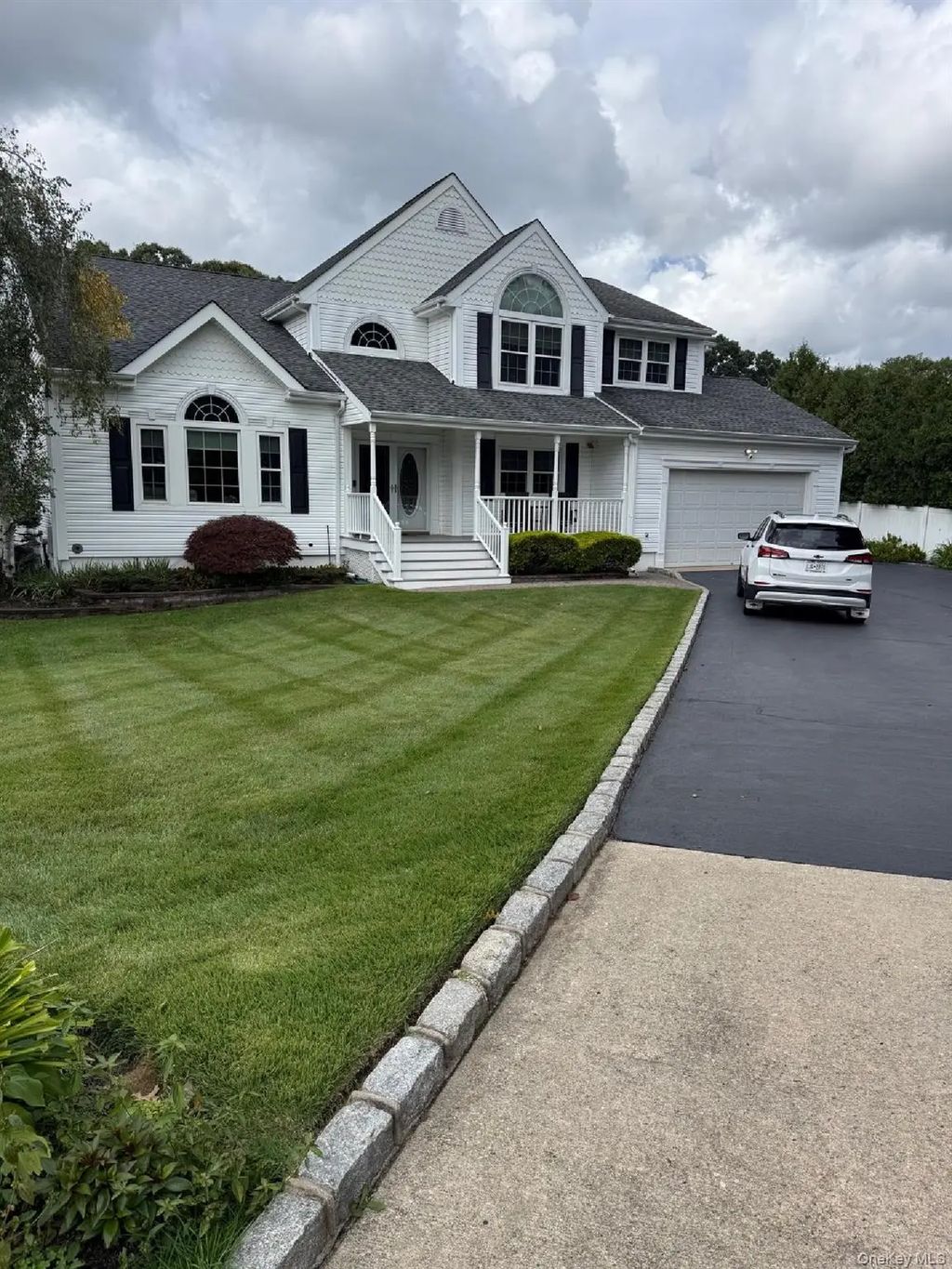 26 Layton Lane, Centereach