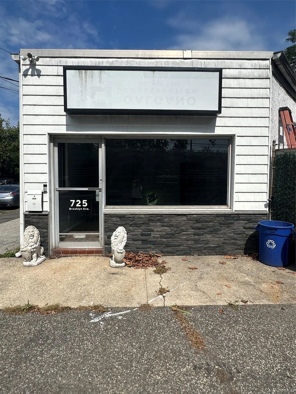725 Brooklyn Avenue, North Baldwin