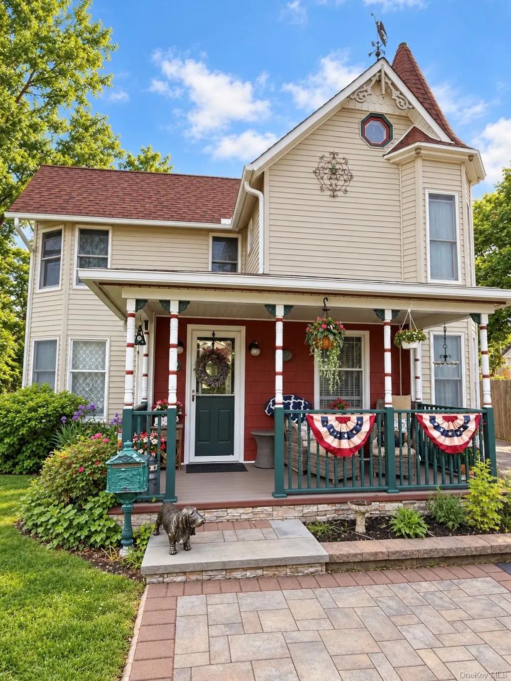 92 Jennings Avenue, Patchogue