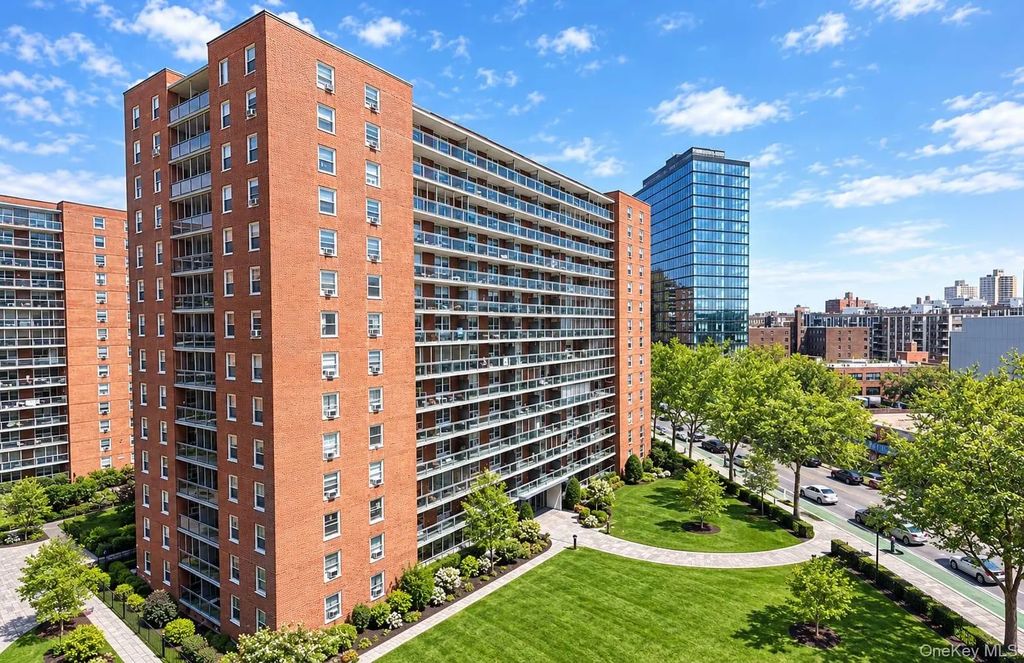 97-07 63rd Road # 3l, Rego Park