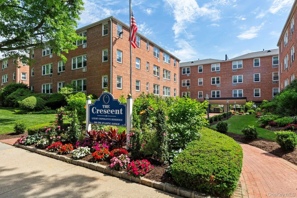 280 Atlantic Avenue # 110, East Rockaway