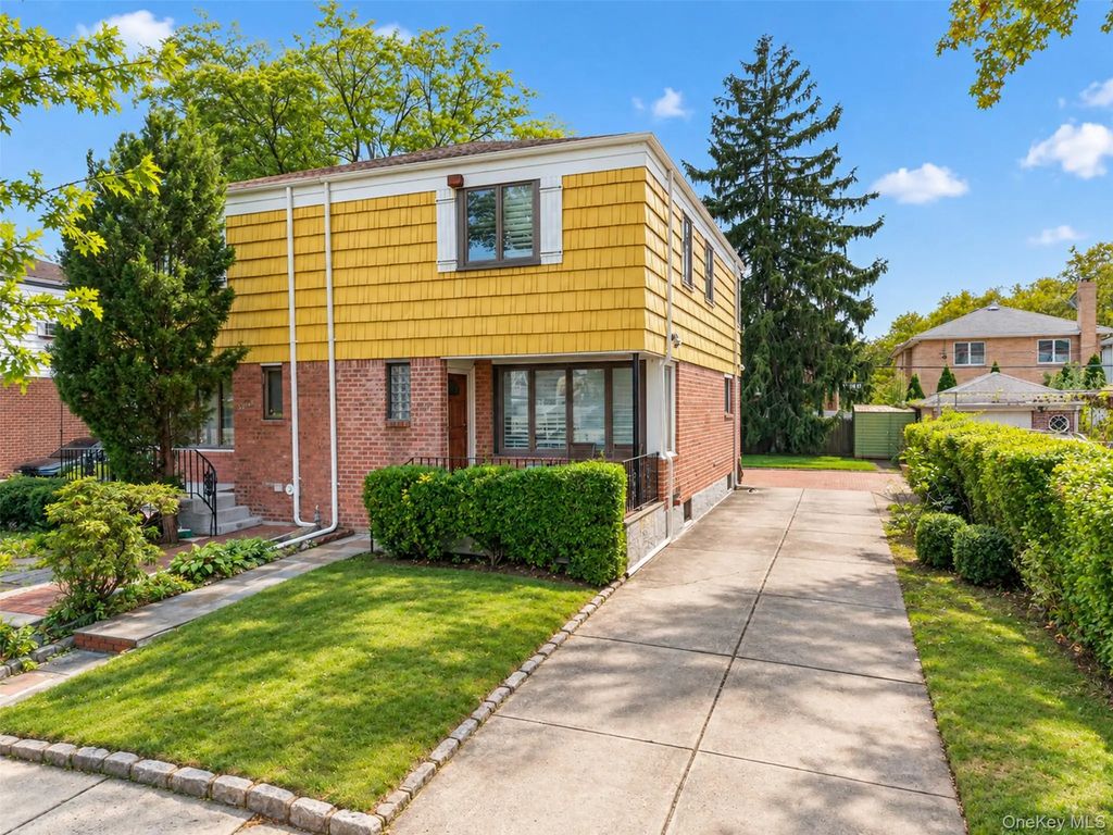 50-40 Francis Lewis Boulevard, Bayside