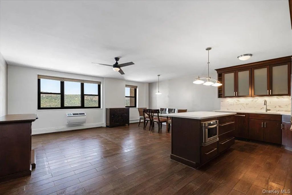 1085 Warburton Avenue # 606, Yonkers