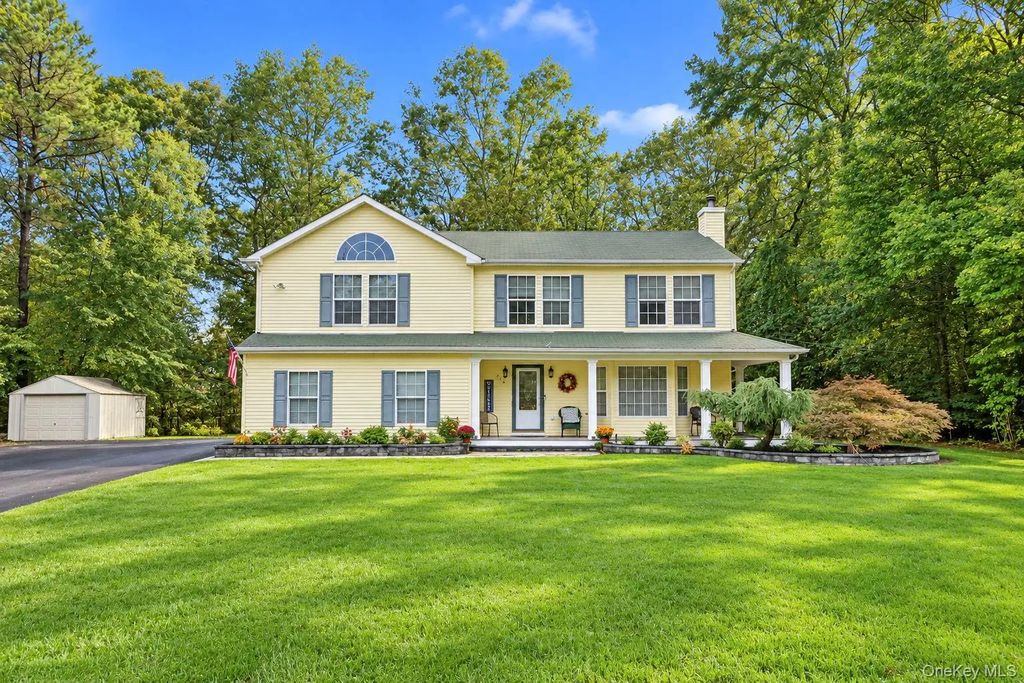344 Barton Avenue, Patchogue