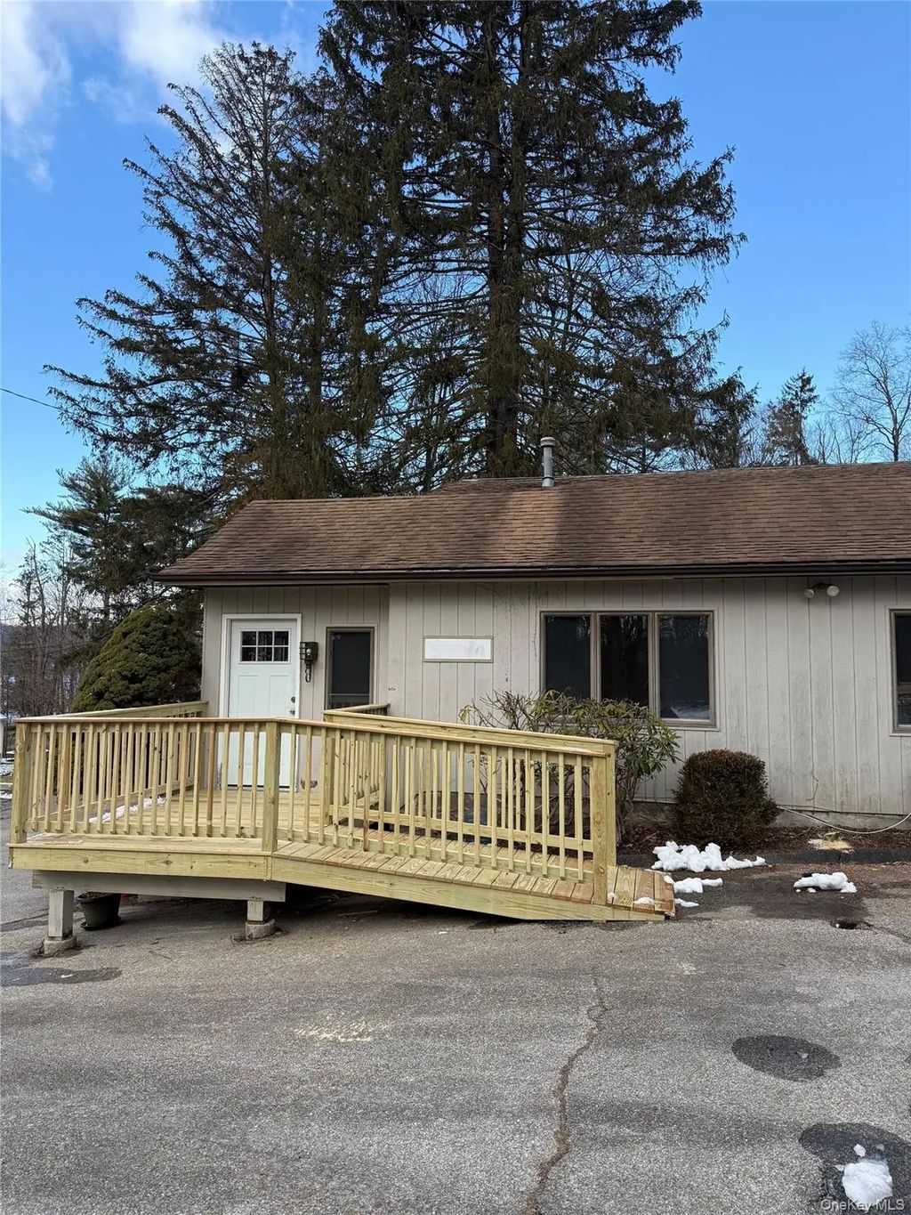 2384 Route 6, Brewster
