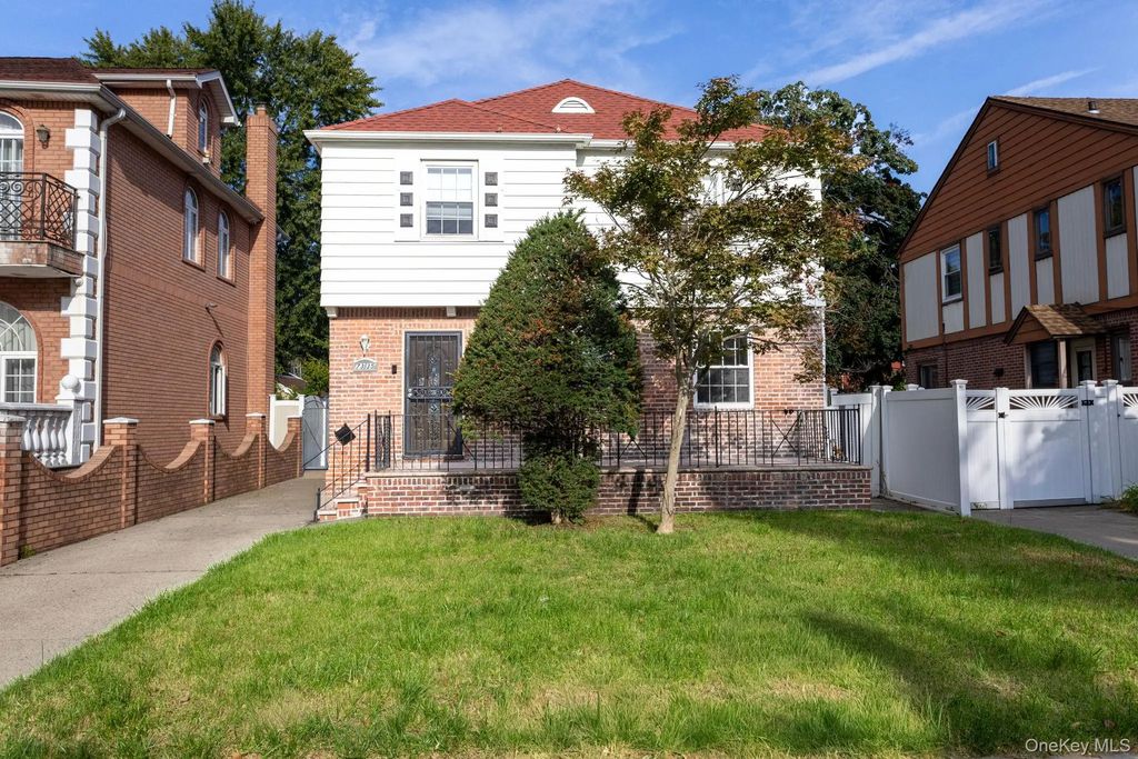 73-35 189th Street, Fresh Meadows