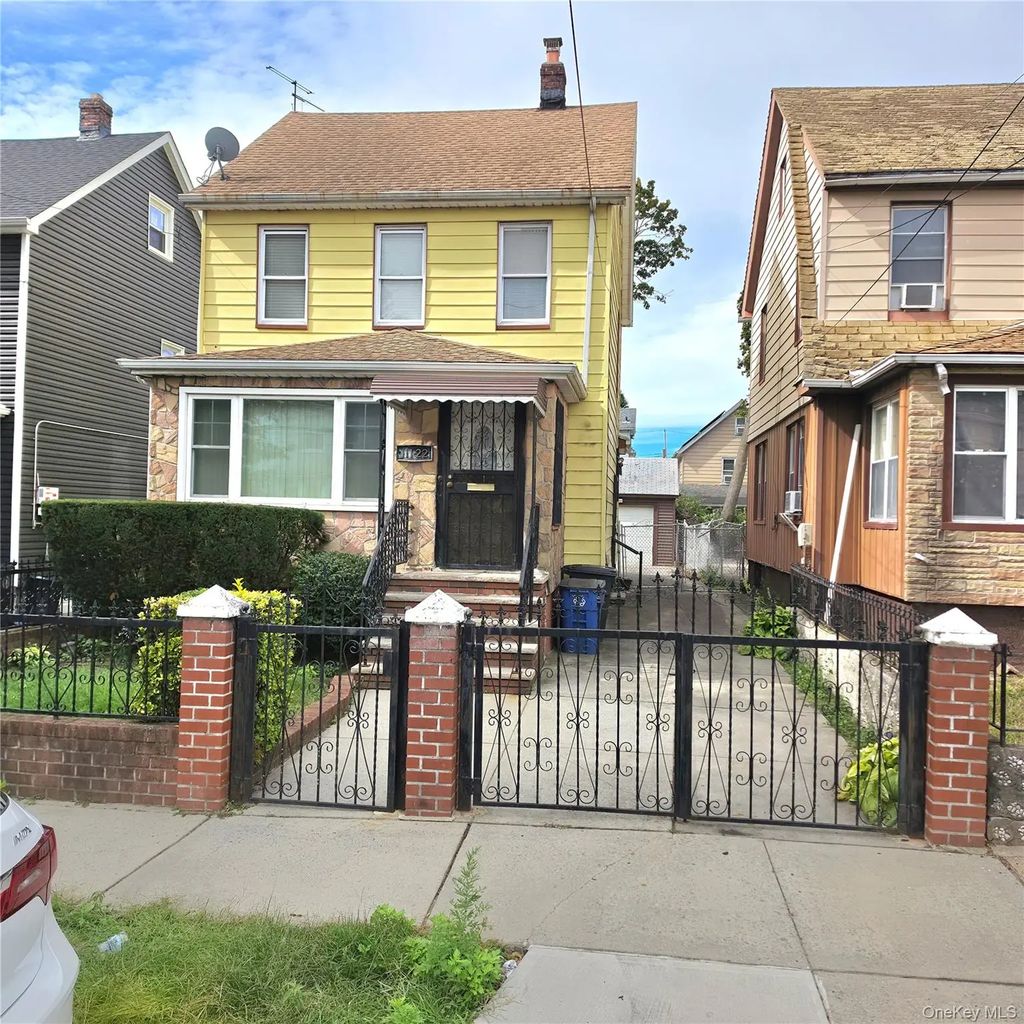 11122 203rd Street, Saint Albans