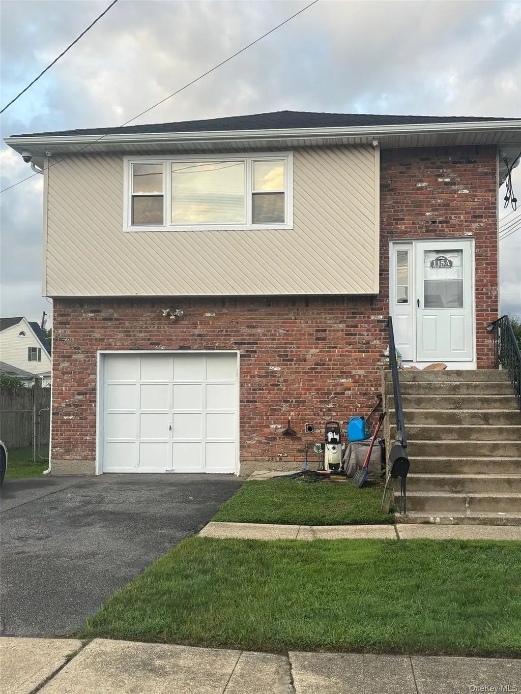 115 Park Avenue # A, Hicksville