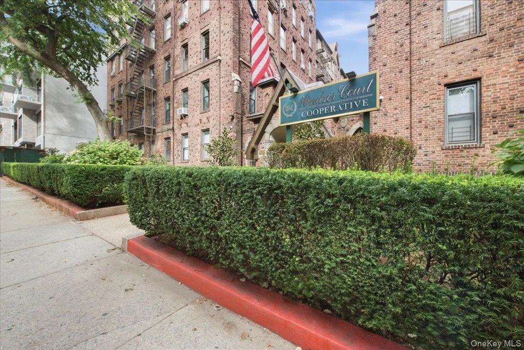83-19 116th Street # 6d, Kew Gardens