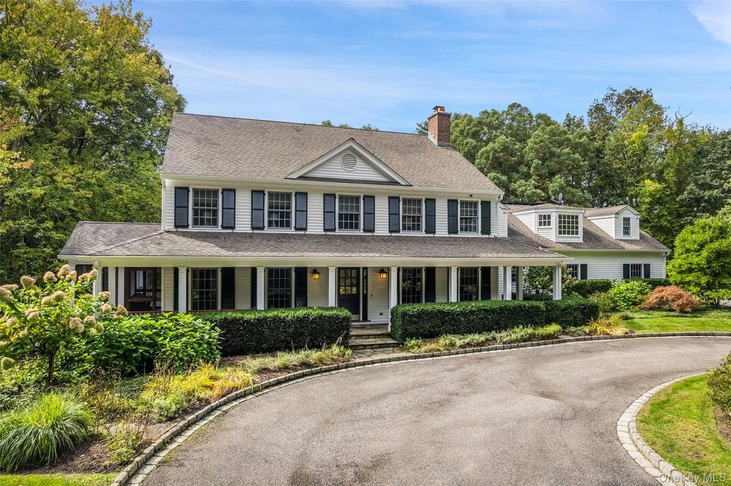 82 Honey Hollow Road, Pound Ridge