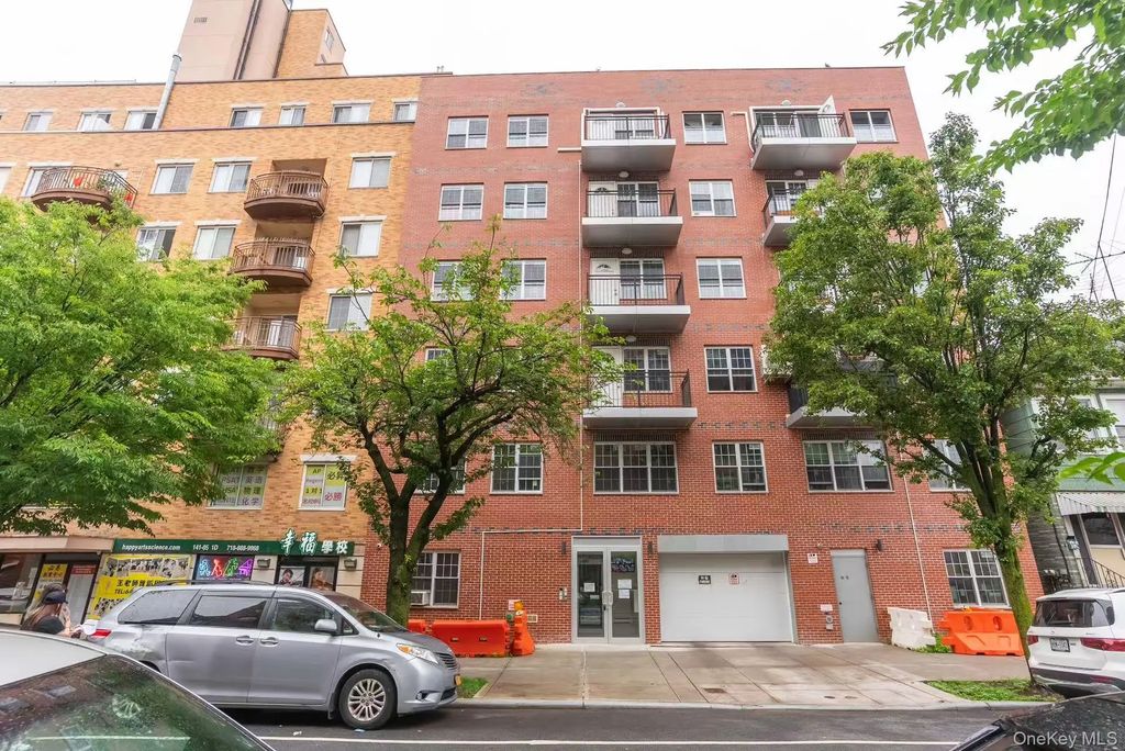 141-15 Cherry Avenue # 3c, Flushing