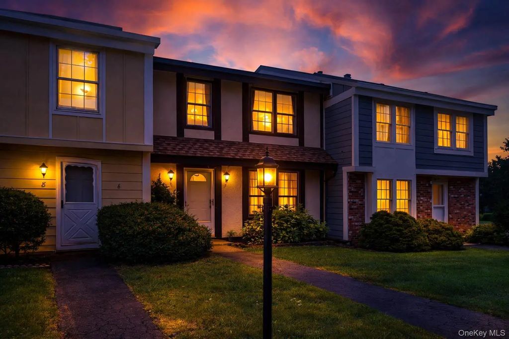 7 Sunny Brook Circle, Highland