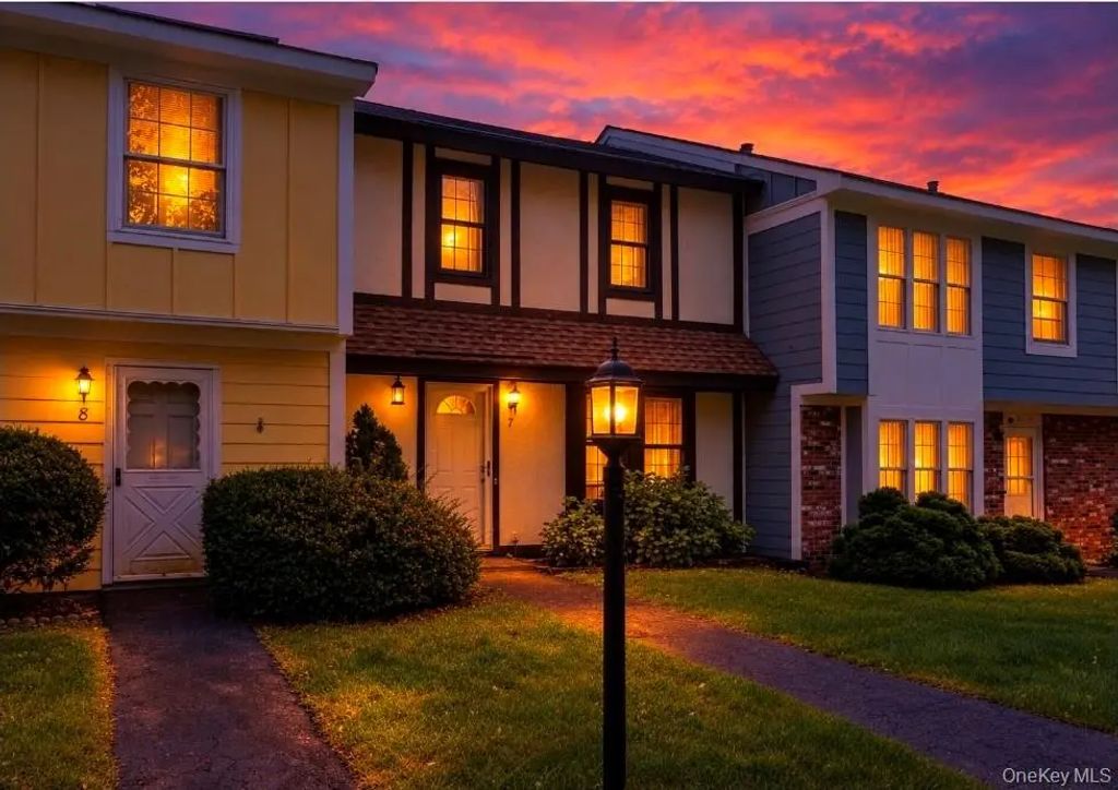 7 Sunny Brook Circle, Highland
