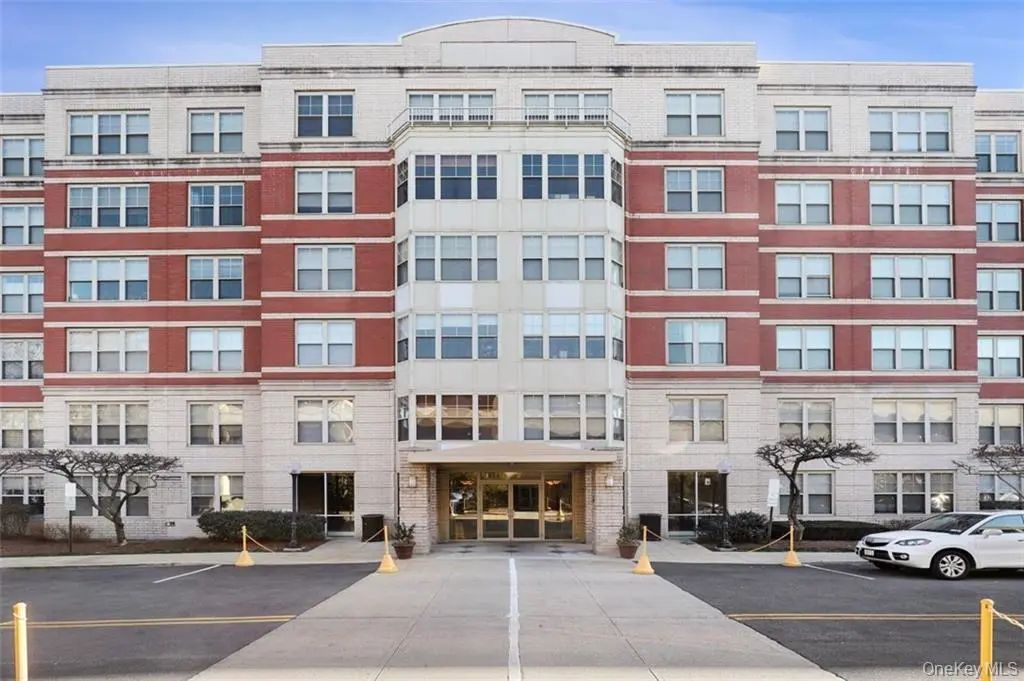 300 Mamaroneck Avenue # 421, White Plains