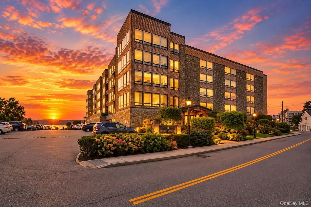 11 River Street # 402, Sleepy Hollow