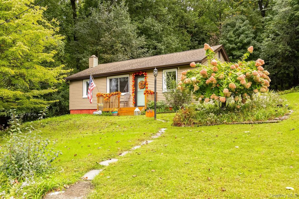 32 Fairview Road, Beacon