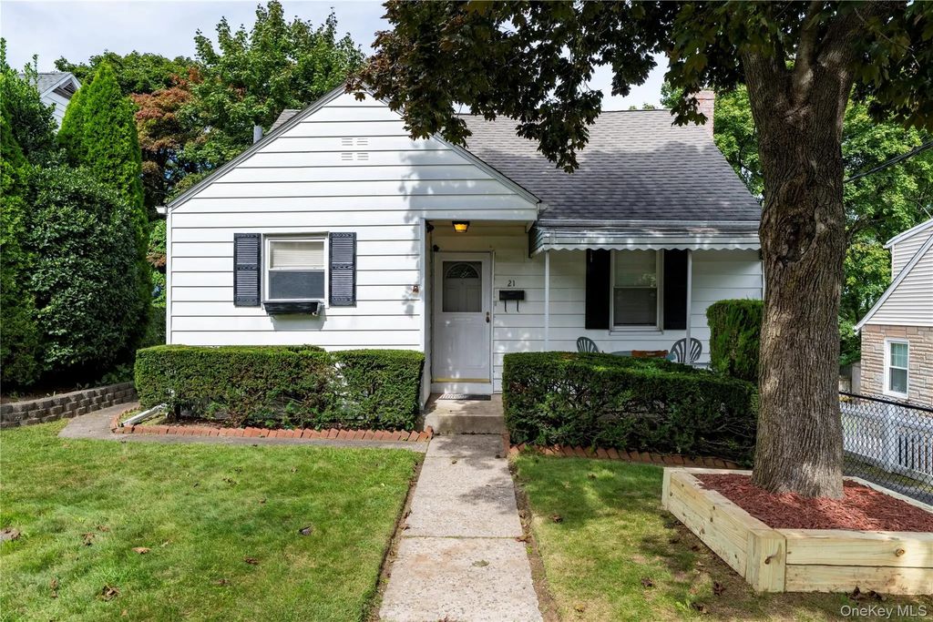 21 Annsville Trail, Yonkers