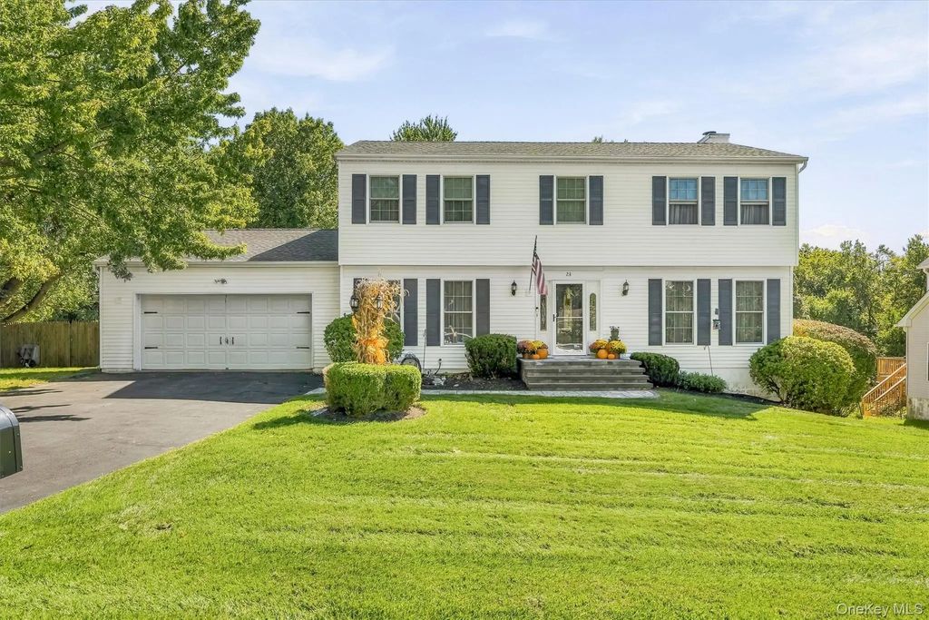 23 Clinton Drive, Washingtonville